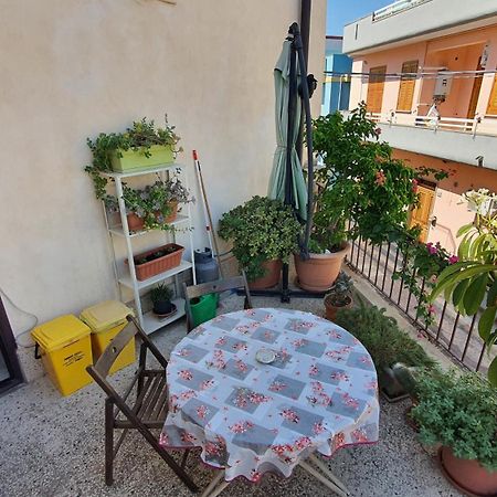 アヴォラ Casa Da Enzaヴィラ エクステリア 写真