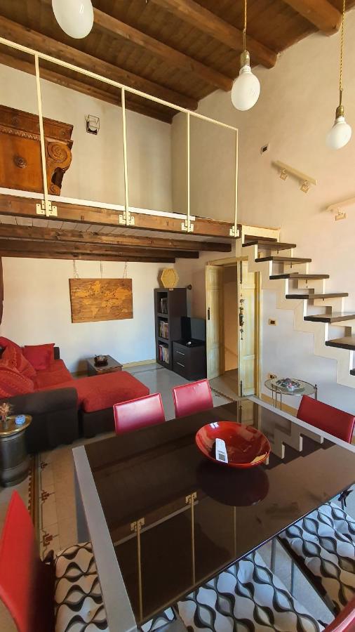 アヴォラ Casa Da Enzaヴィラ エクステリア 写真