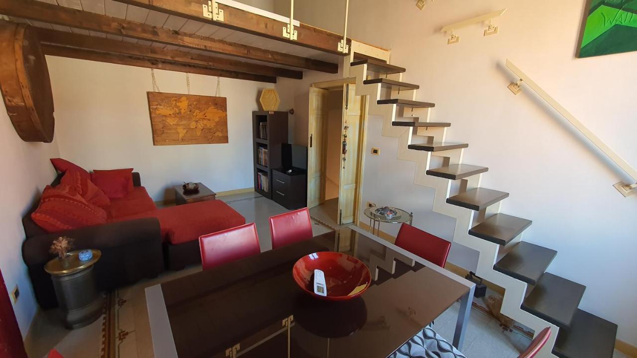 アヴォラ Casa Da Enzaヴィラ エクステリア 写真